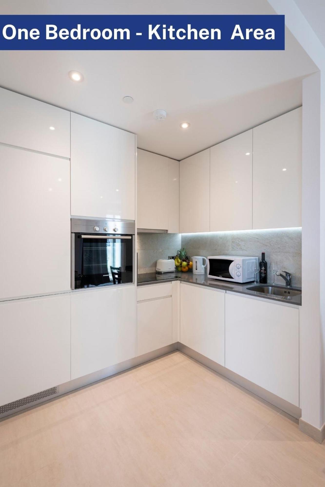 Bentley Holiday Apartments - West One غيبرالتار المظهر الخارجي الصورة
