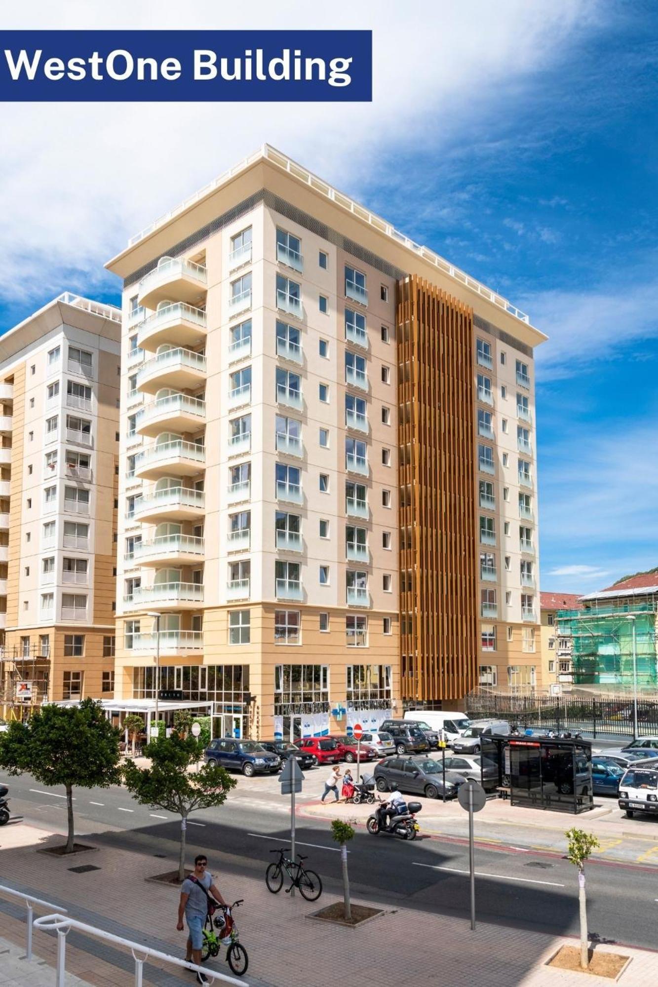 Bentley Holiday Apartments - West One غيبرالتار المظهر الخارجي الصورة